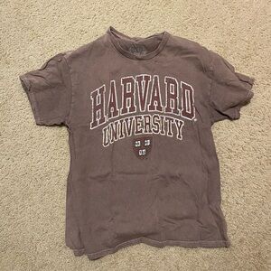 Harvard University T-Shirt | Large